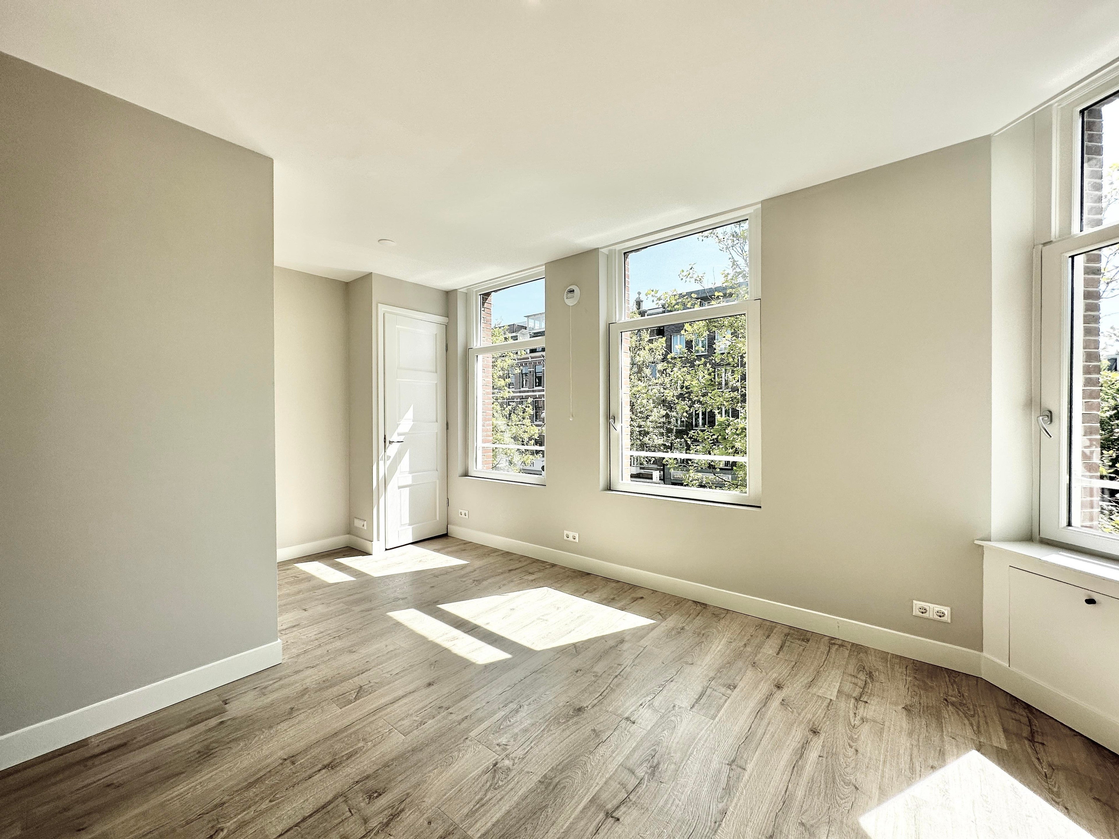 Te huur Appartement Ceintuurbaan in Amsterdam