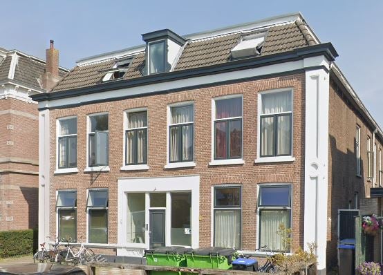 Huis Oude Rijksweg in Rouveen