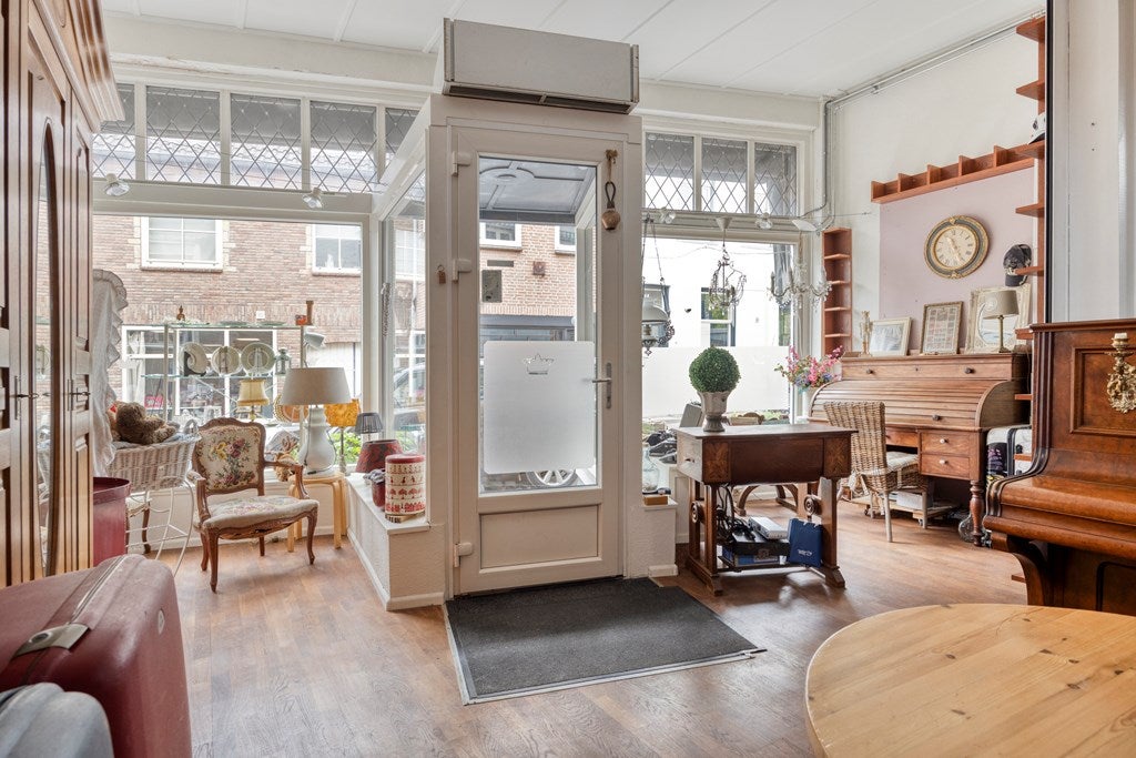 Hoekwoning te koop: Kerkstraat 1, Renkum