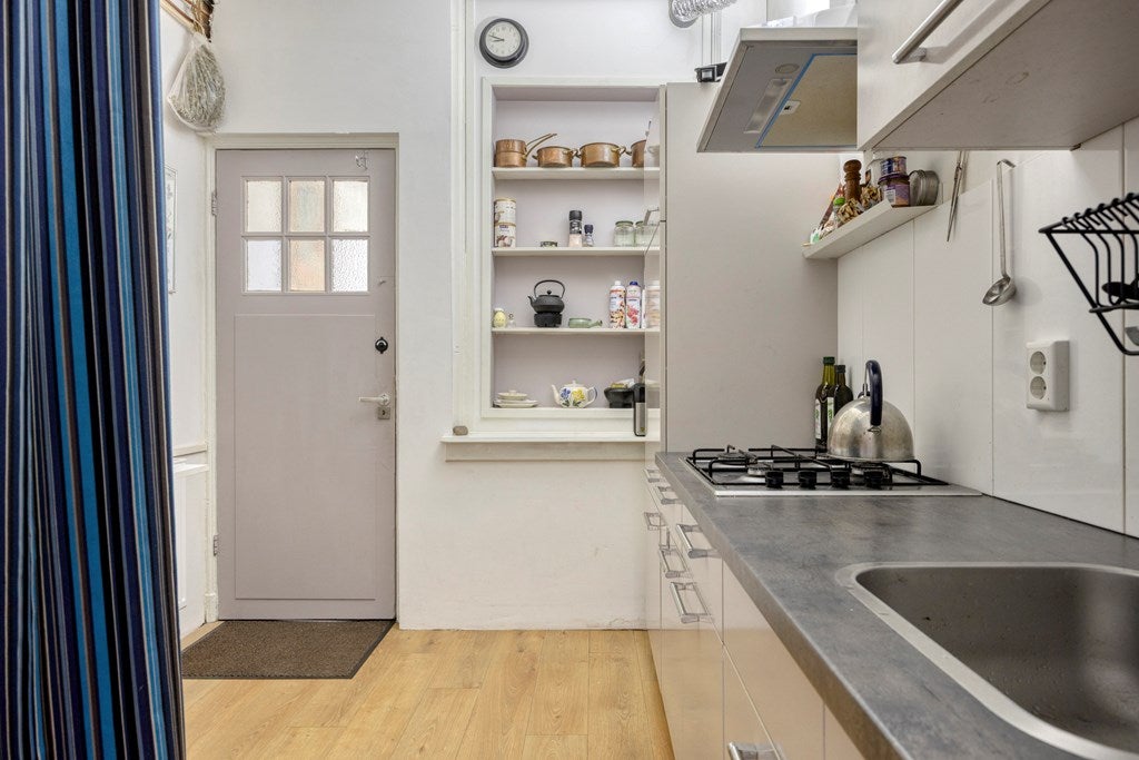 Hoekwoning te koop: Kerkstraat 1, Renkum