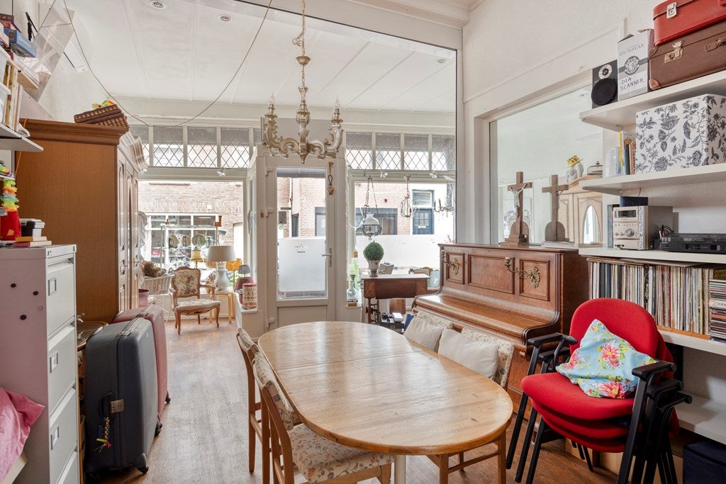 Hoekwoning te koop: Kerkstraat 1, Renkum