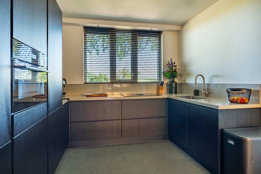 Tussenwoning te koop: Torkruidstraat 4, Lisserbroek