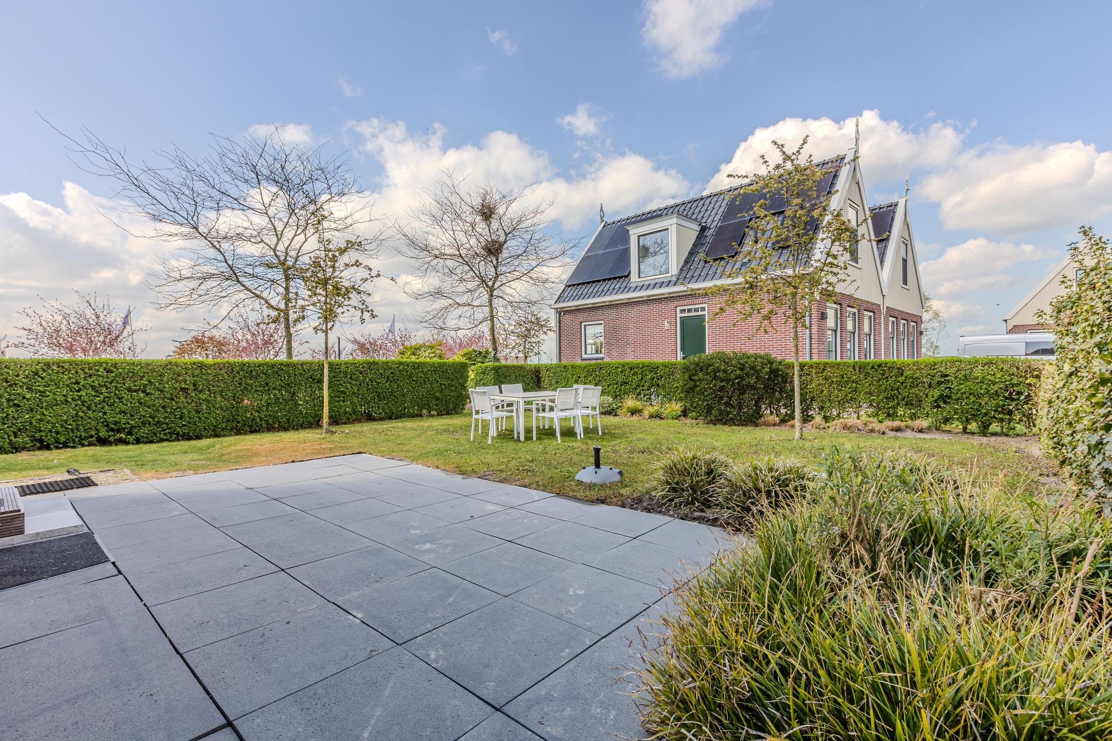 Vrijstaande woning te koop: Zeedijk 2-303, Uitdam