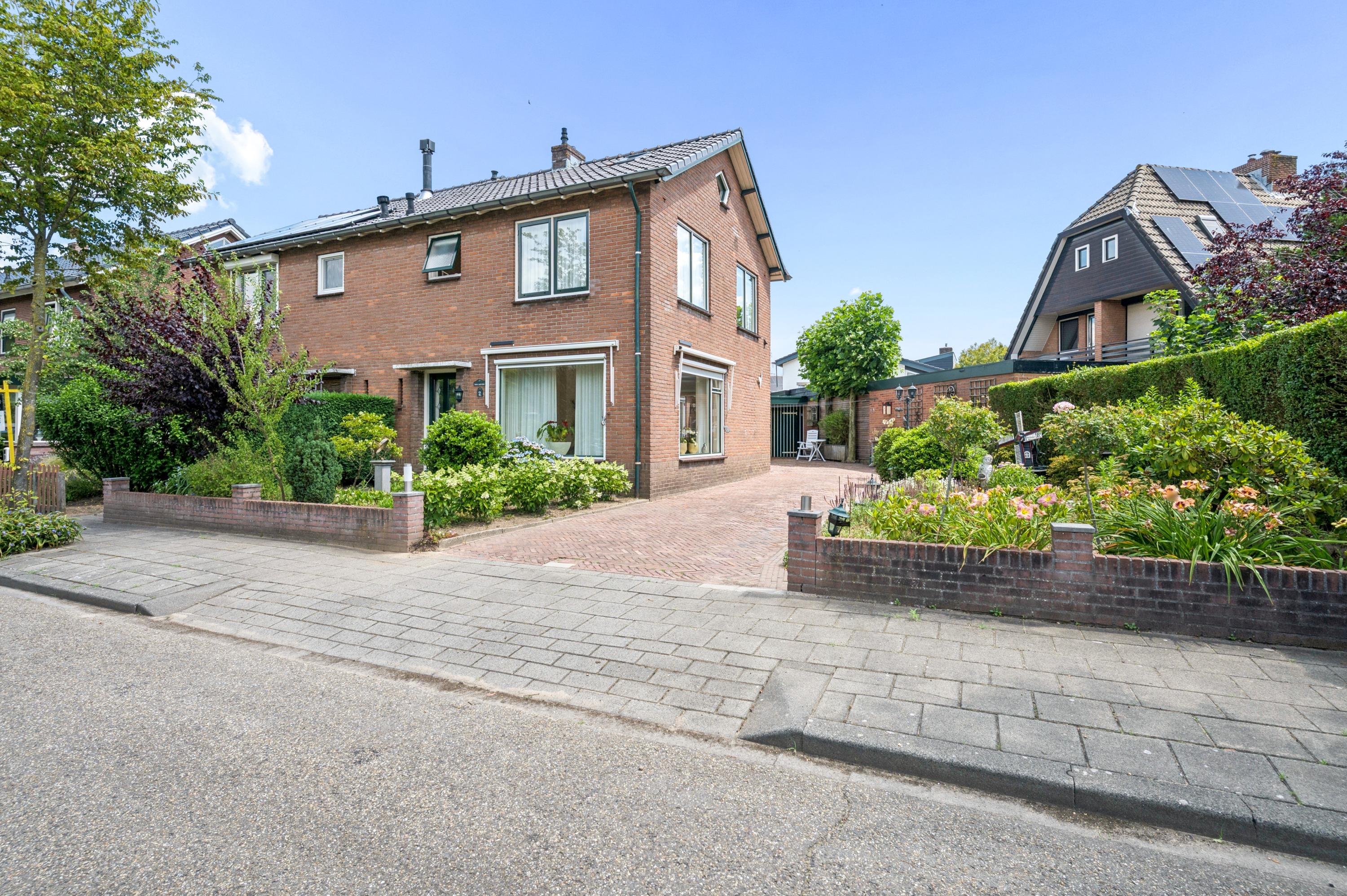 Huis Veldhuizerbrink 2 in Ede