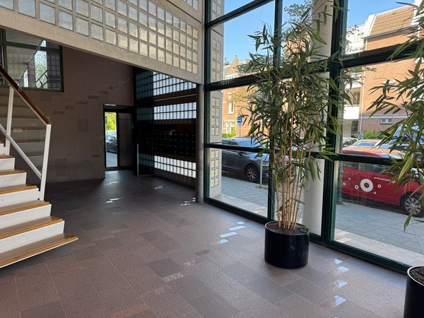 Appartement Adelheidstraat in Den Haag