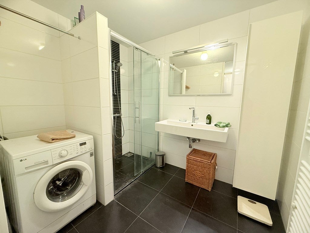 Woning te huur: Venetiëhof, Amsterdam