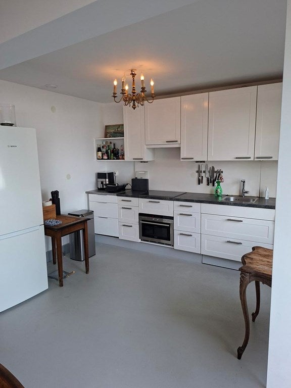 Woning te huur: Venetiëhof, Amsterdam