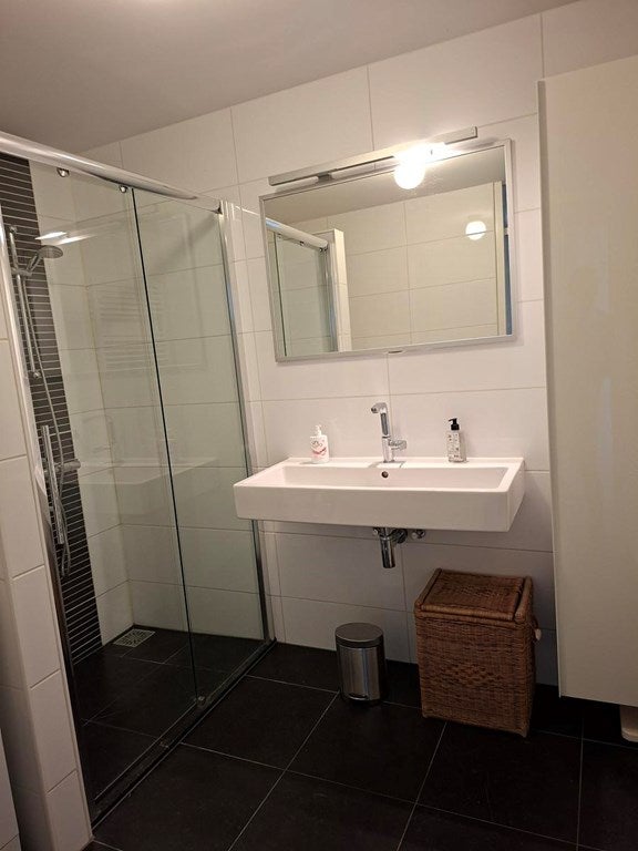 Woning te huur: Venetiëhof, Amsterdam