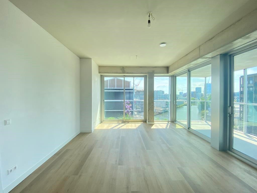 Woning te huur: Leen Jongewaardkade, Amsterdam