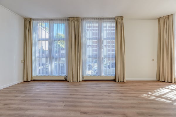 Flat Nassau Odijckstraat 2 C in Den Haag