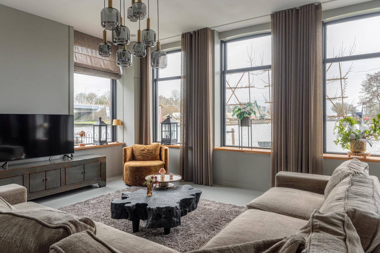 Vrijstaande woning te koop: Blauforlaet 2B, Augustinusga