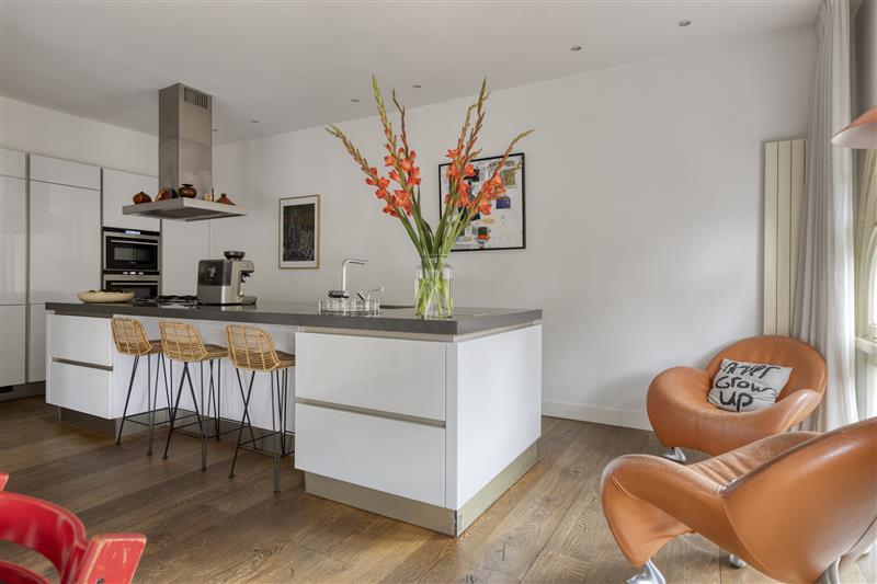 Appartement te koop: Kerkstraat 109C, Amsterdam