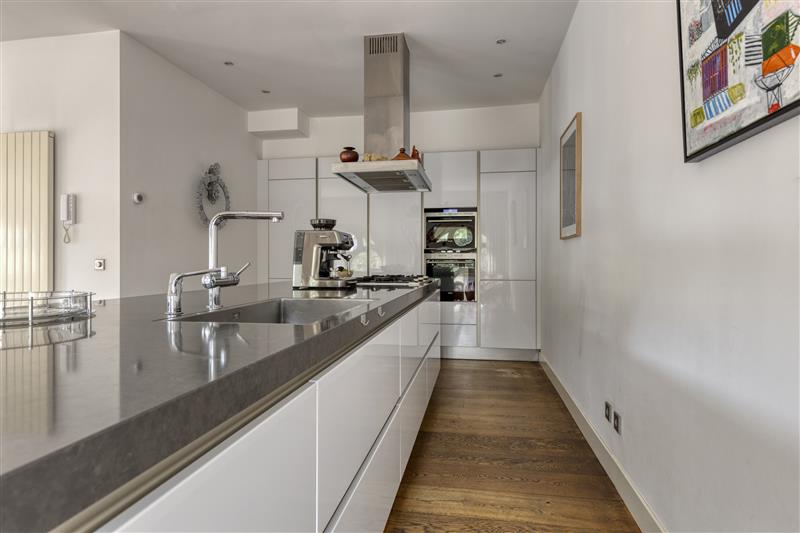 Appartement te koop: Kerkstraat 109C, Amsterdam