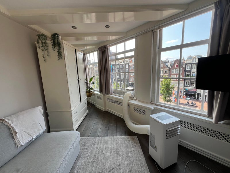 Te huur Appartement Nieuwezijds Voorburgwal in Amsterdam
