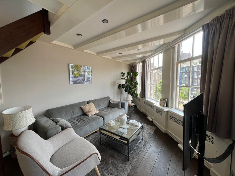 Te huur Appartement Nieuwezijds Voorburgwal in Amsterdam