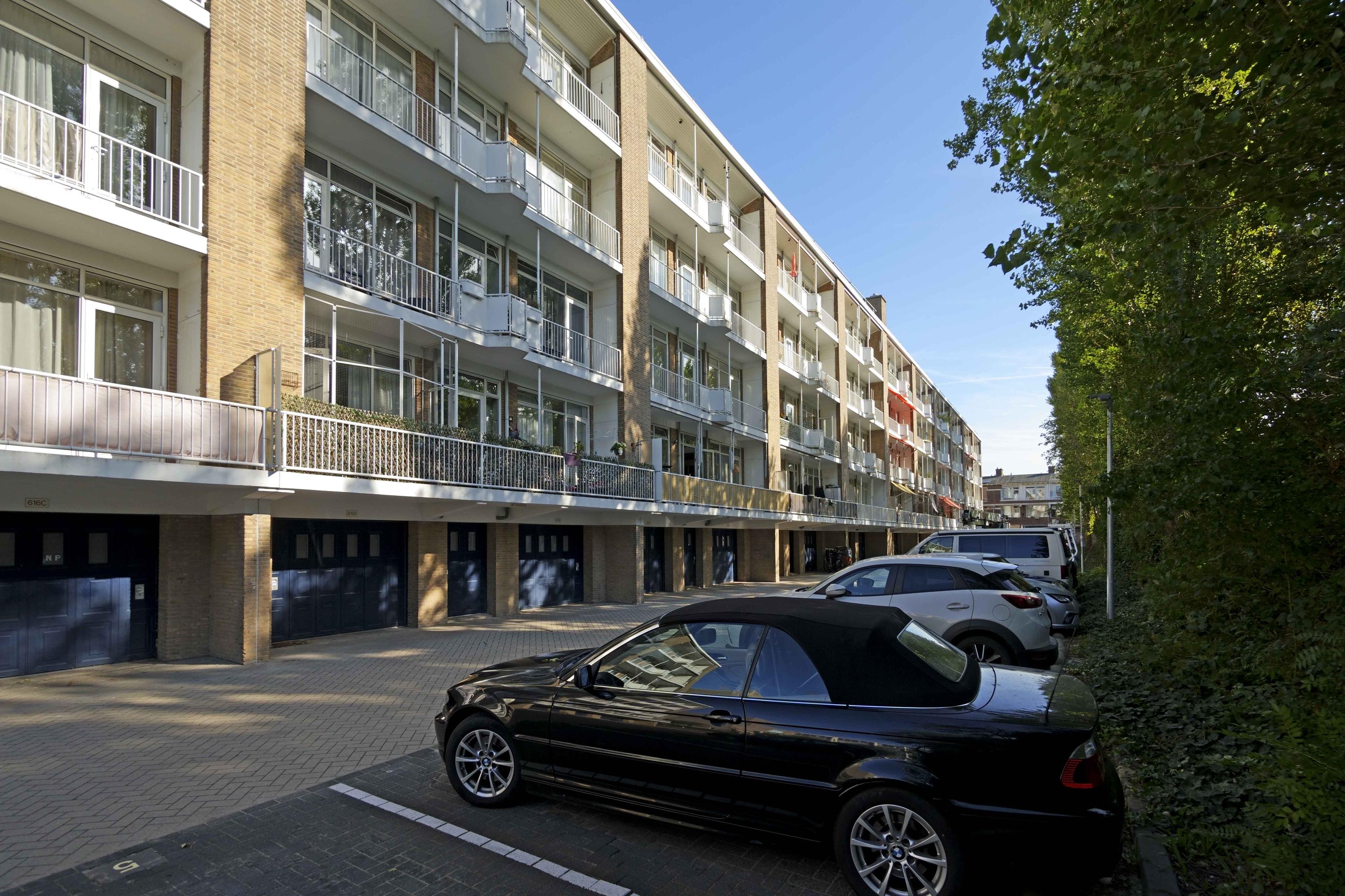 Woning te huur: Segbroeklaan, 'S-Gravenhage
