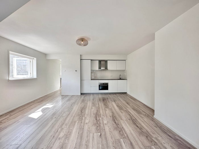 Te huur: Appartement Nieuwendijk in Amsterdam