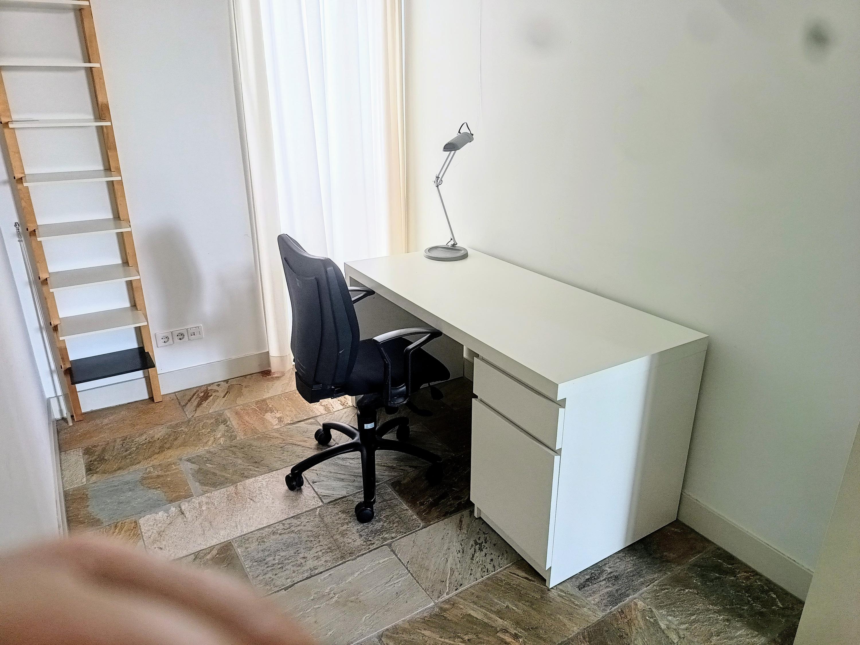 Appartement te huur: William Barlowlaan 123, Amsterdam