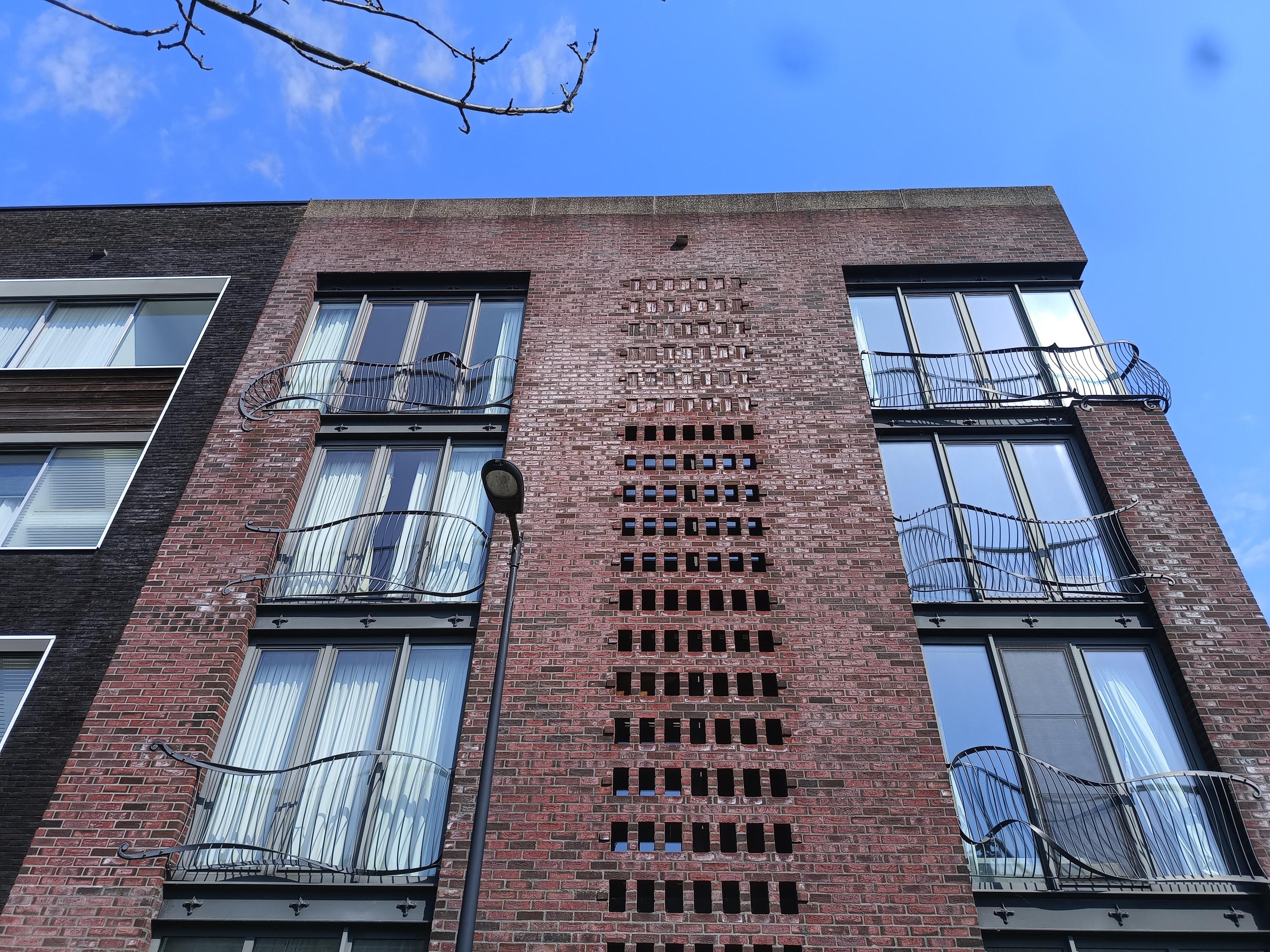 Appartement te huur: William Barlowlaan 123, Amsterdam