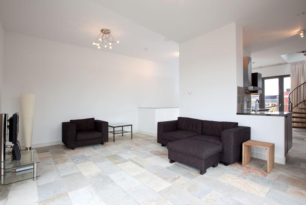 Appartement te huur: William Barlowlaan 123, Amsterdam