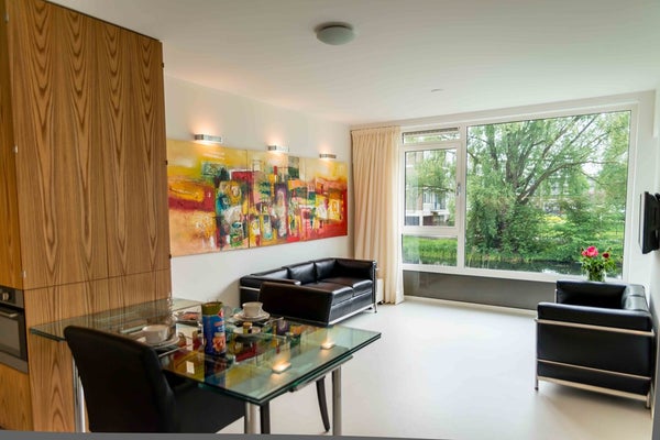 Appartement Schierstins 147 in Amsterdam