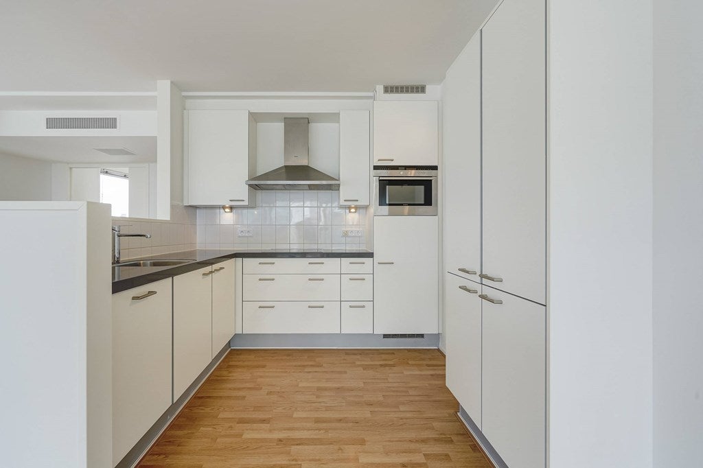 Te huur Appartement Prins Willem-Alexanderweg 245 in Den Haag