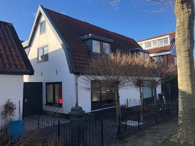 Te huur: Huis Parklaan in Hoofddorp