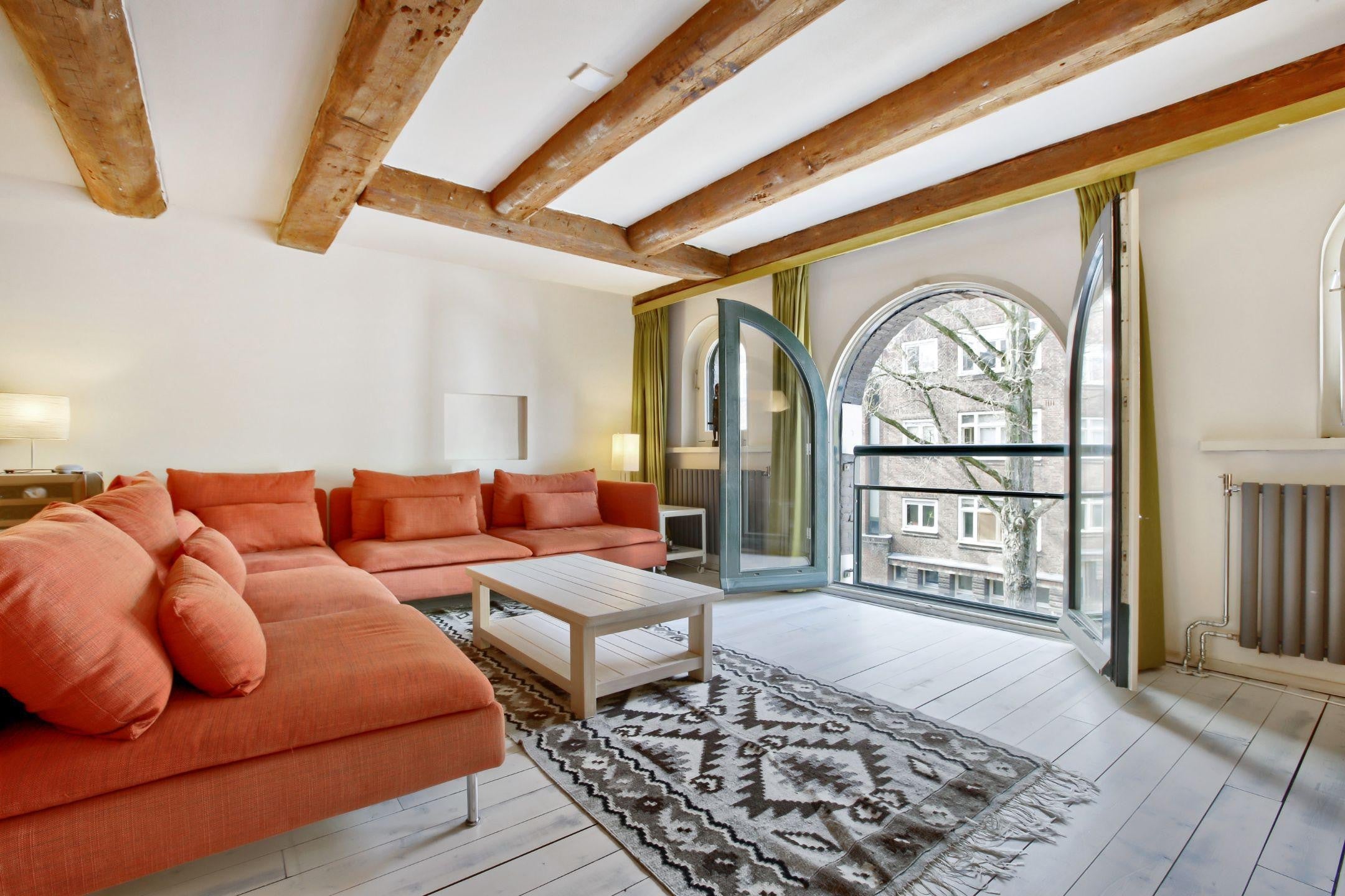 Te huur Appartement Nieuwe Uilenburgerstraat in Amsterdam