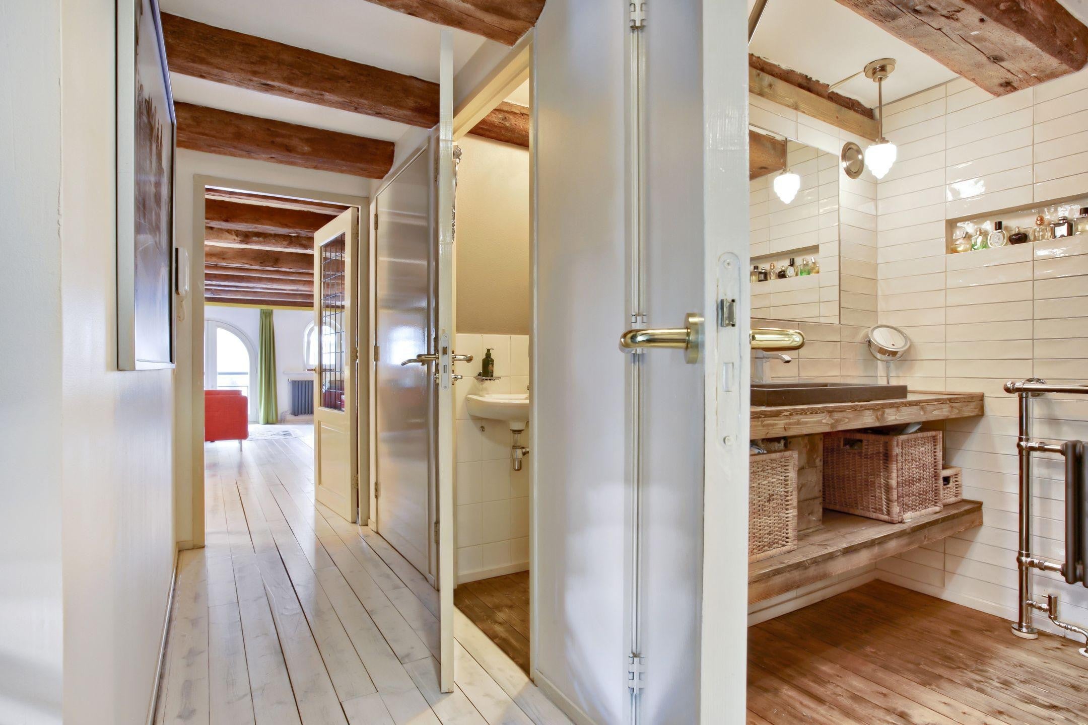 Te huur Appartement Nieuwe Uilenburgerstraat in Amsterdam
