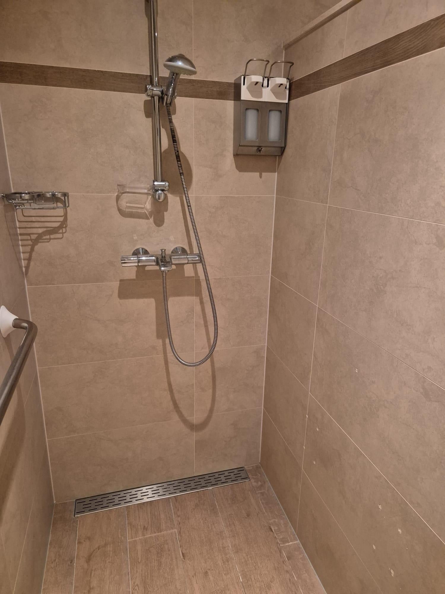 Woning te huur: Langbroekerdijk A, Langbroek