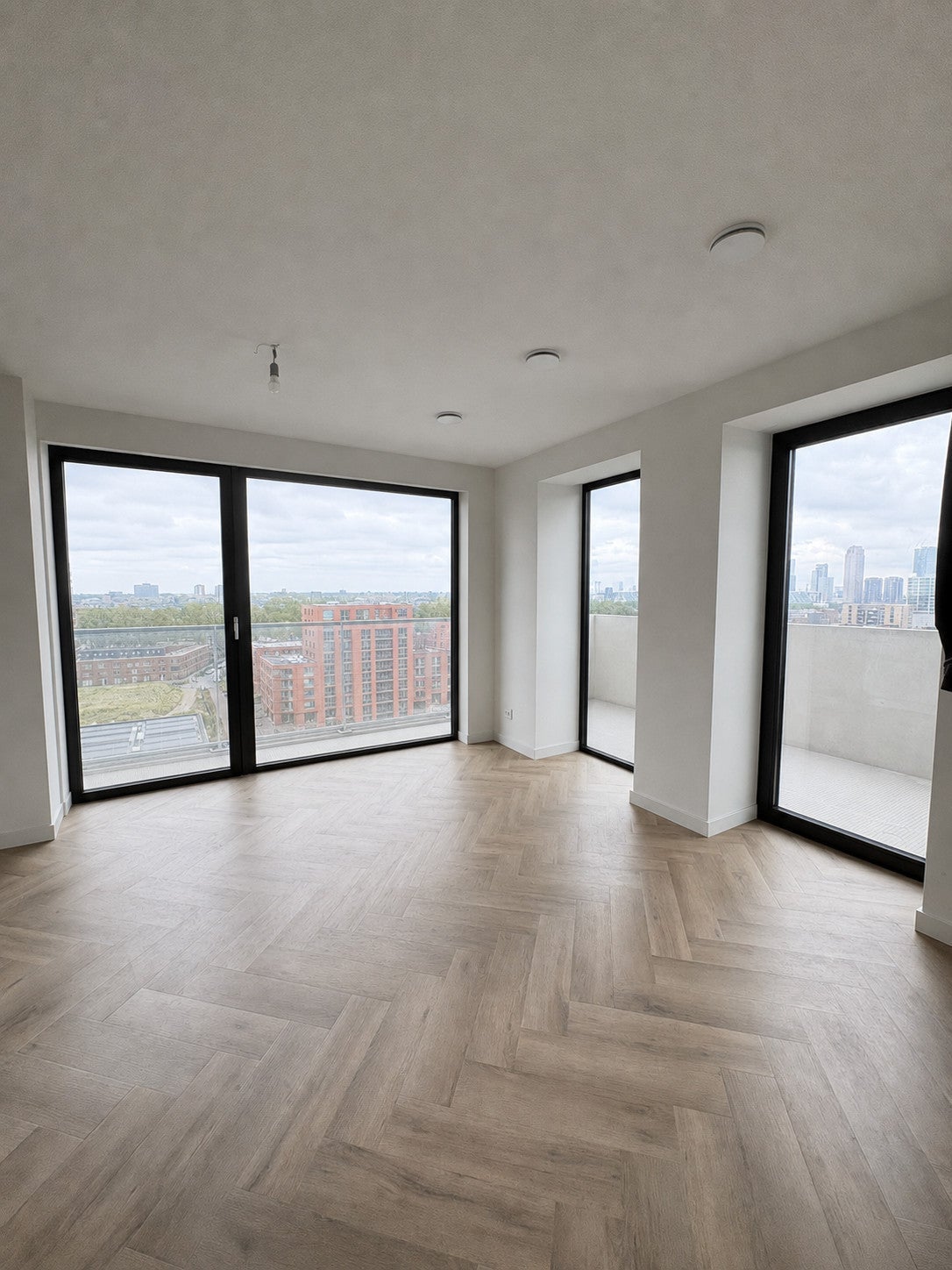 Flat Rosestraat 1319
