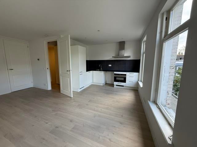 Appartement te huur: Camperstraat 14-4A, Amsterdam