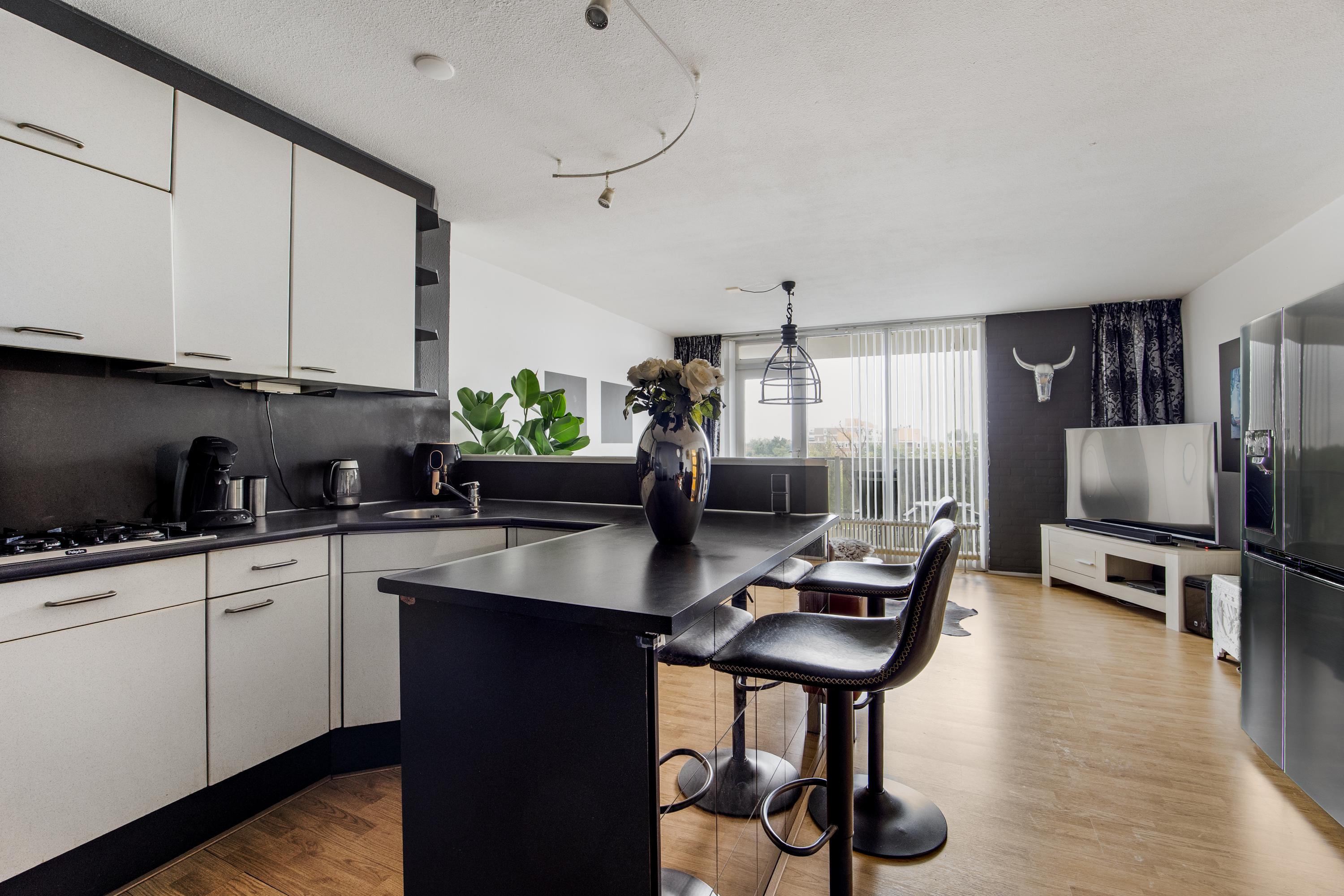 Appartement te koop: Prattenburg 105, Haarlem