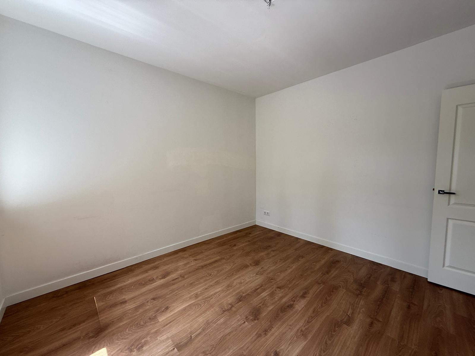 Appartement te huur: Stadionweg 247-1, Amsterdam