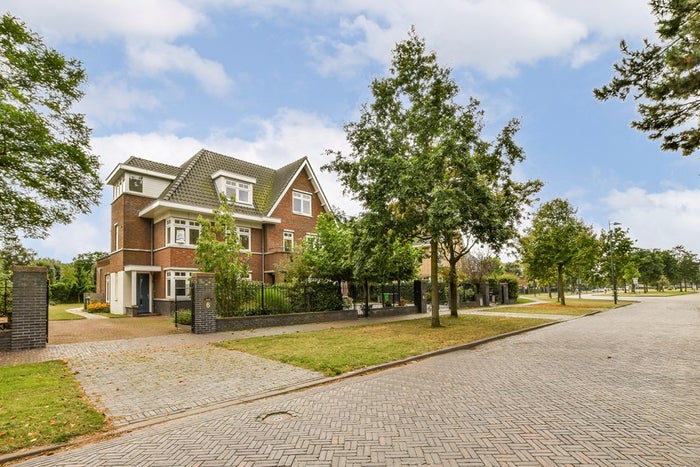 Te huur: Huis Vroonhoevelaan 6 in Den Haag