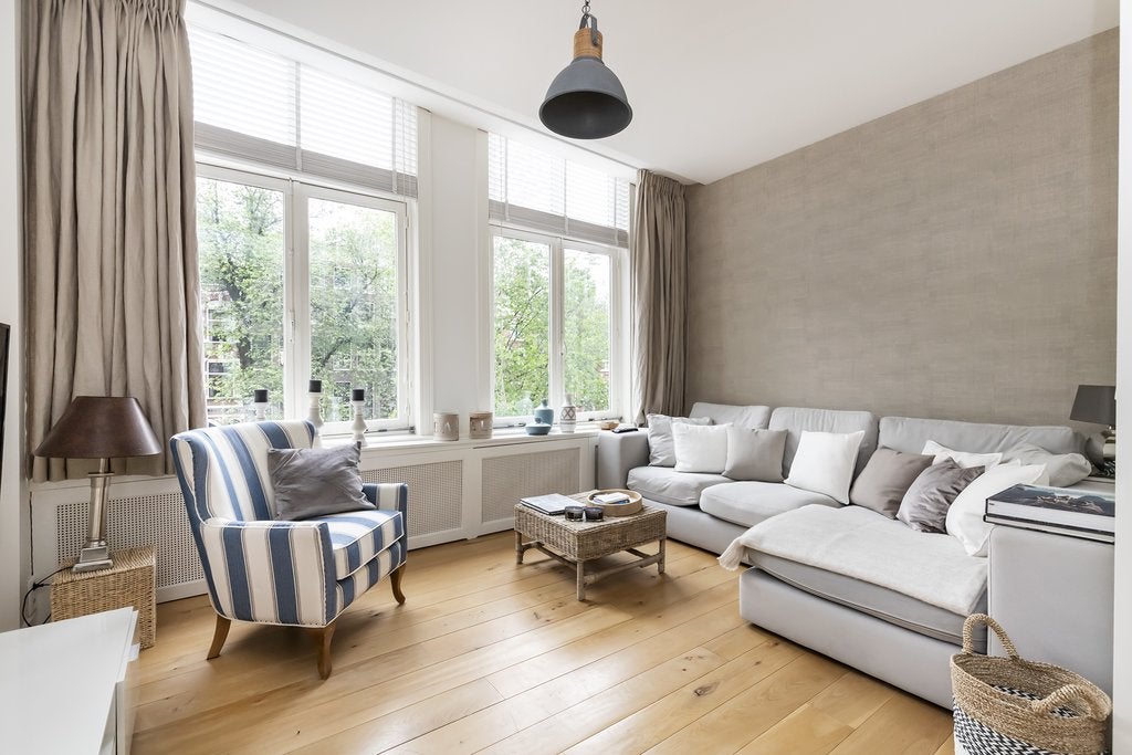 Flat Oudezijds Voorburgwal 318 1