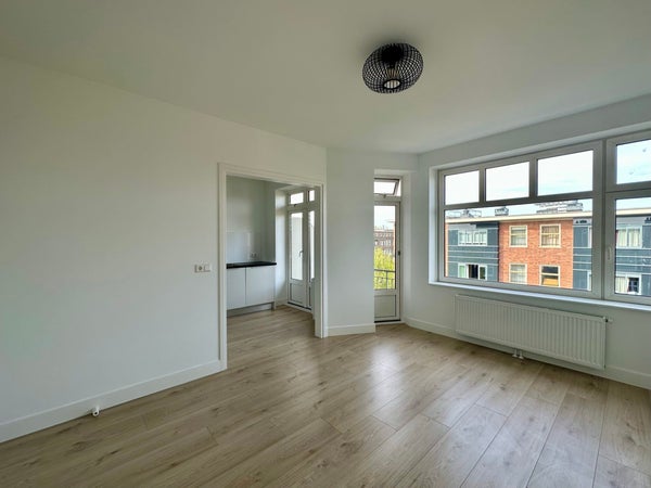 Appartement Lucellestraat in Amsterdam