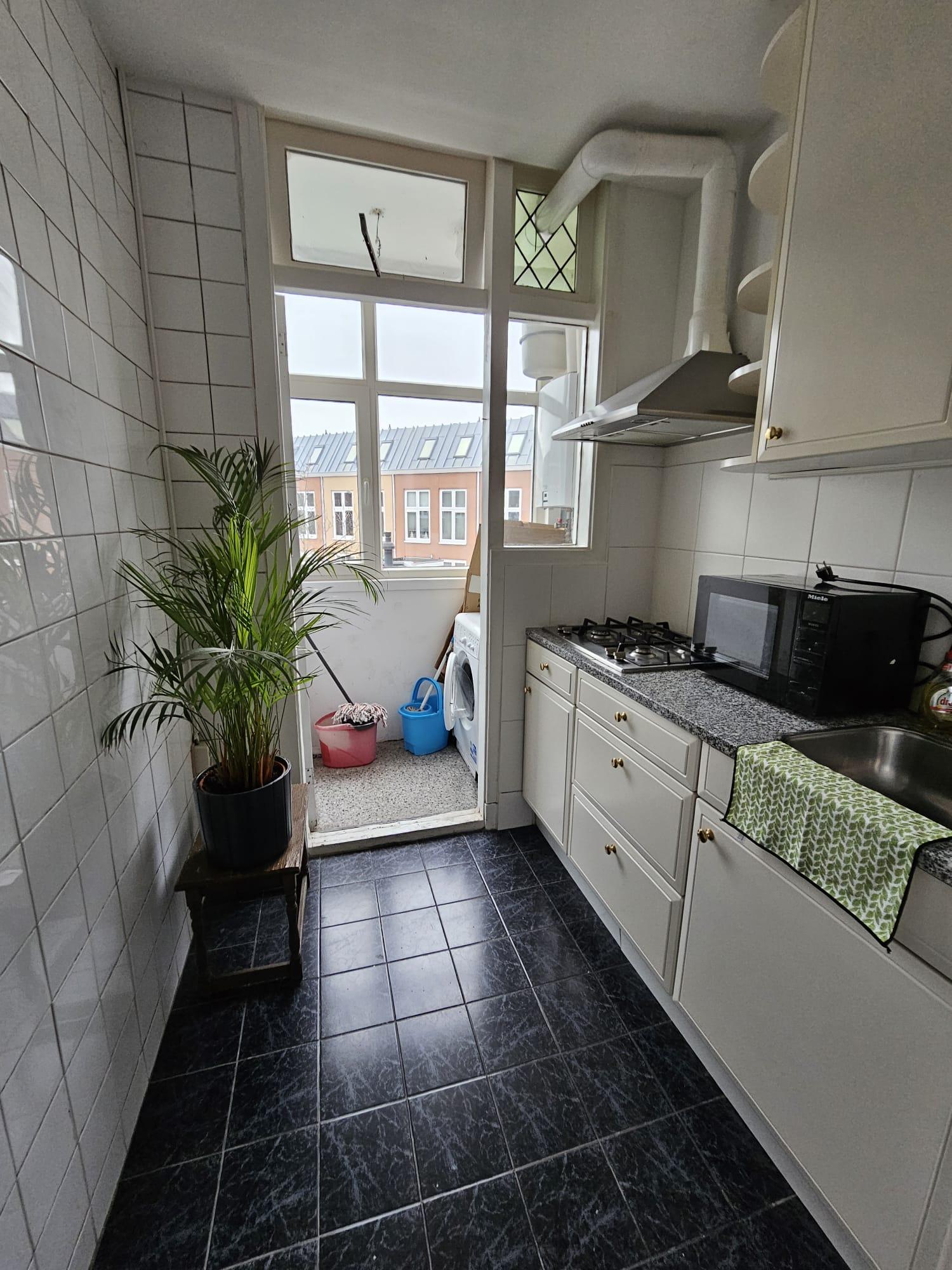 Kamer te huur: Rozenburgsestraat, Schiedam