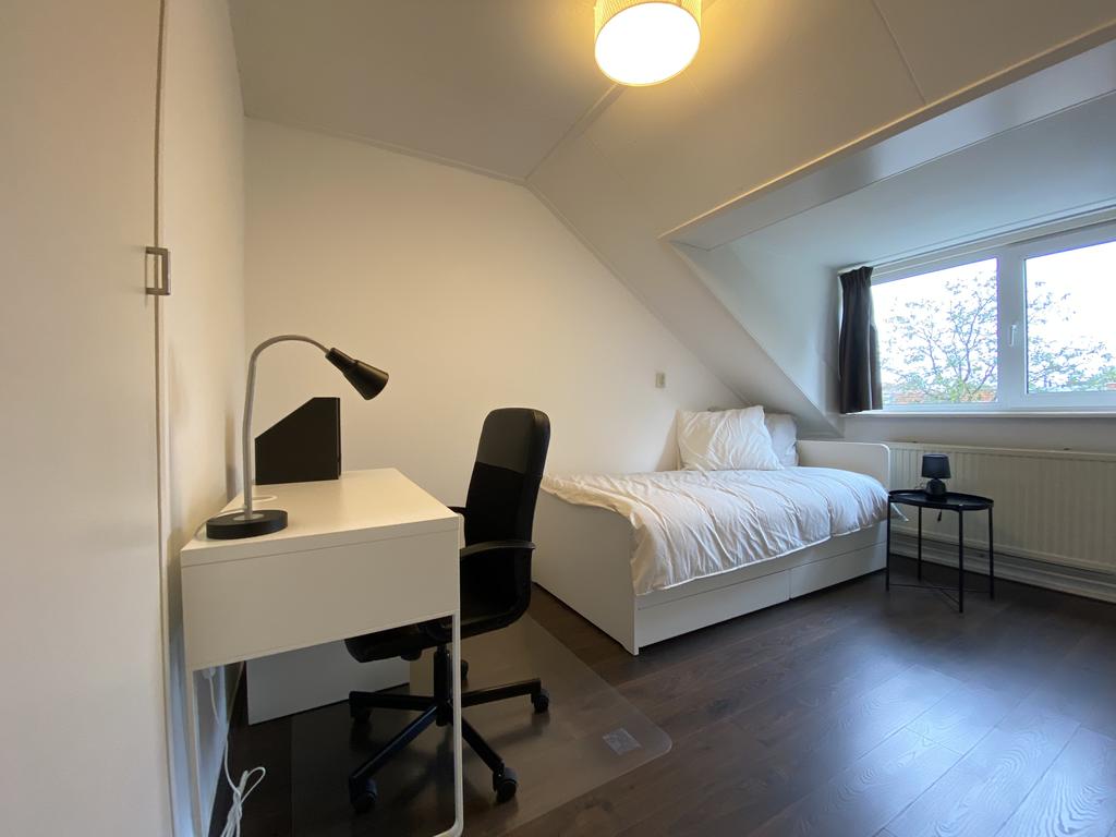 Woning te huur: Mr. Troelstralaan, Amstelveen