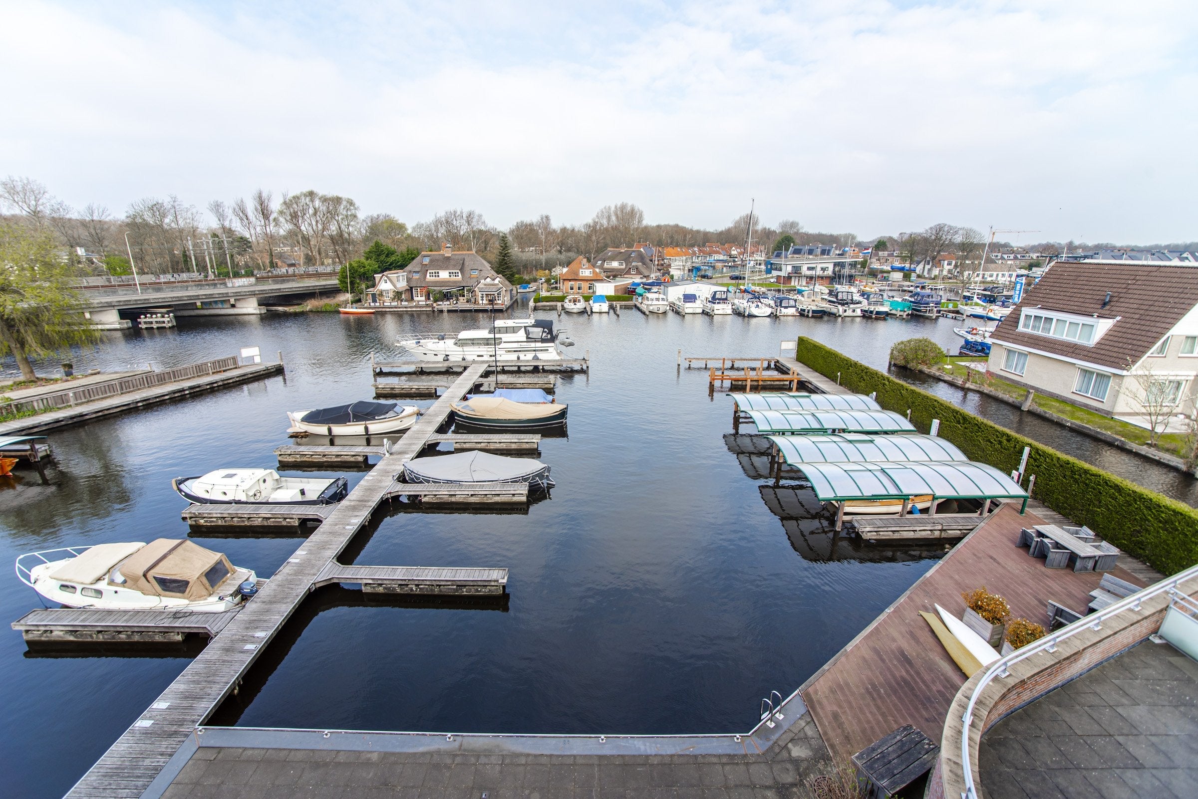 Woning te huur: Veerpolder, Warmond