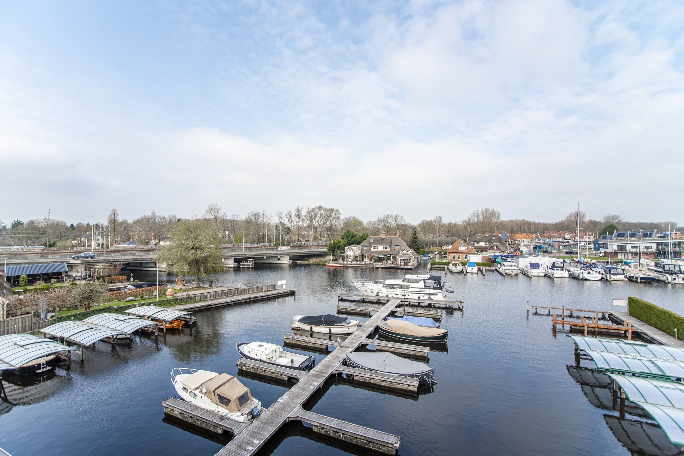 Woning te huur: Veerpolder, Warmond