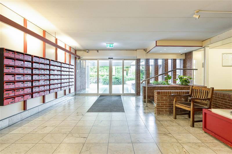 Appartement te koop: Burgemeester D. Kooimanweg 83, Purmerend