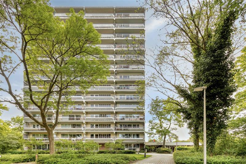 Appartement te koop: Burgemeester D. Kooimanweg 83, Purmerend