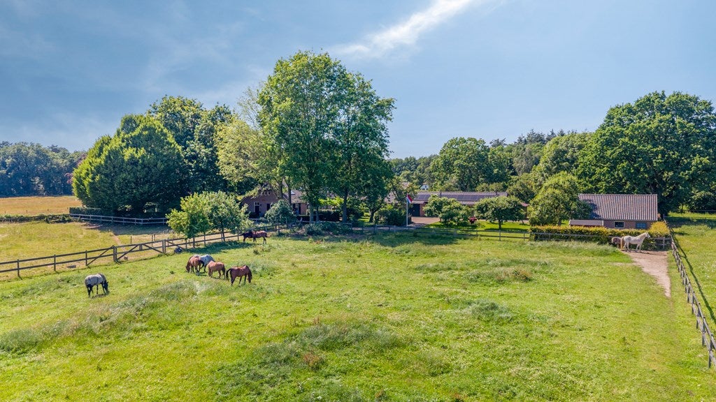 Huis Heideweg 6 in Overasselt