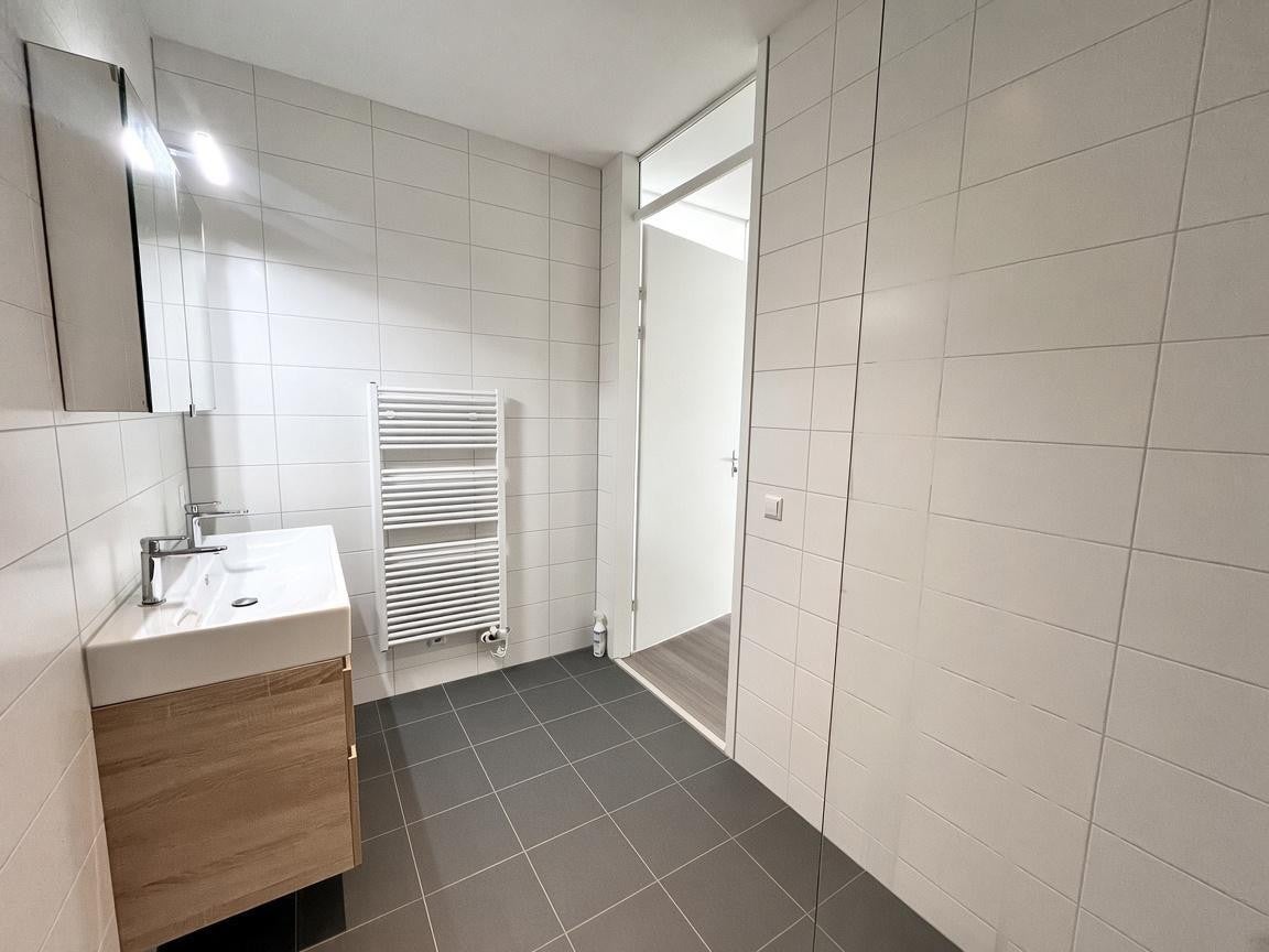 Woning te huur: Dedemsvaartweg, 'S-Gravenhage