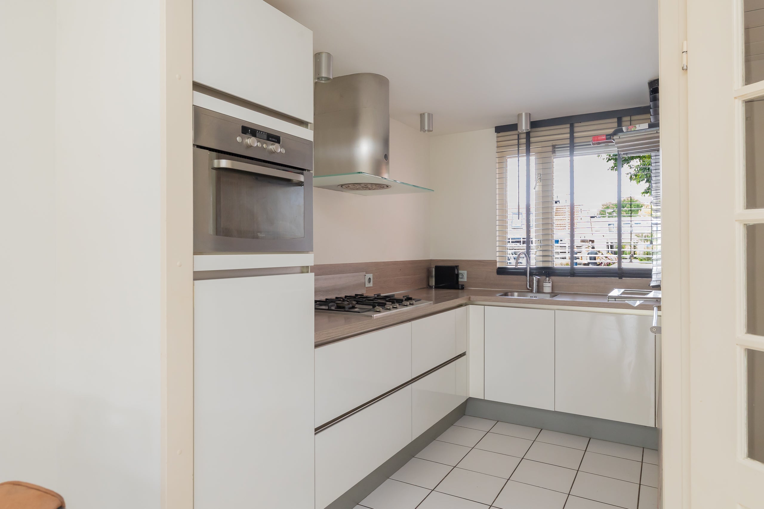 Tussenwoning te koop: Flevomeer 29, Uithoorn
