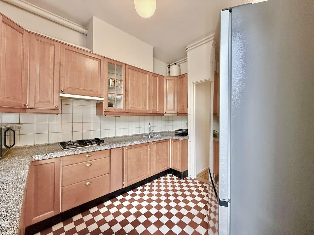 Woning te huur: Van Baerlestraat, Amsterdam