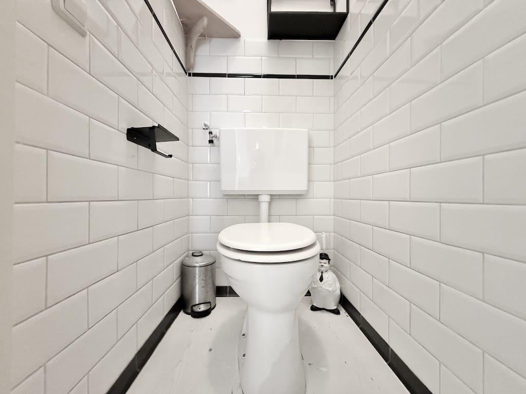Woning te huur: Van Baerlestraat, Amsterdam
