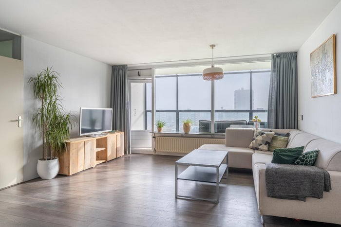 Te huur: Appartement Buitenbassinweg 380 in Rotterdam