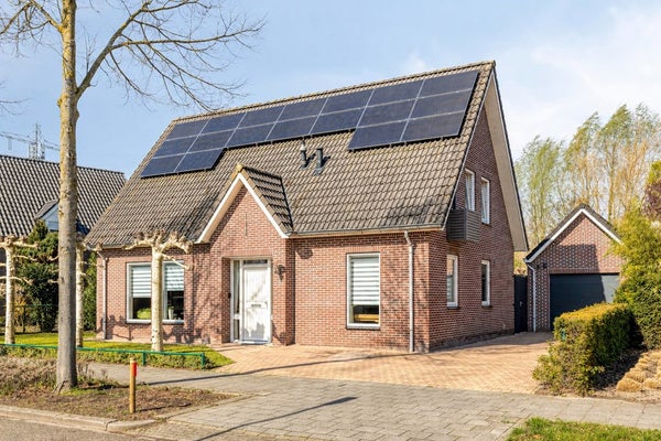 Veldbloemstraat 10 in Weert